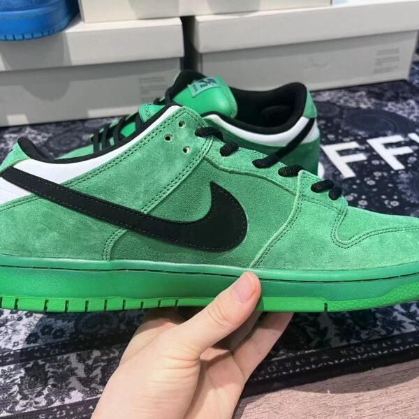 Power Puff Girls Dunks green