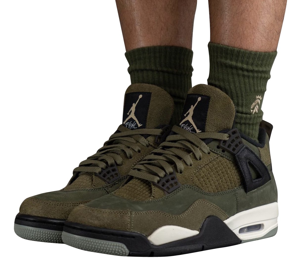 ipad_air-jordan-4-craft-medium-olive-5